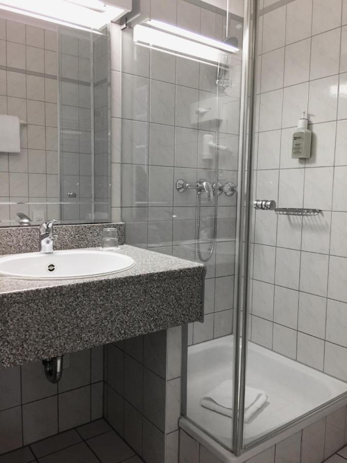 Schweizer Hof 3*
