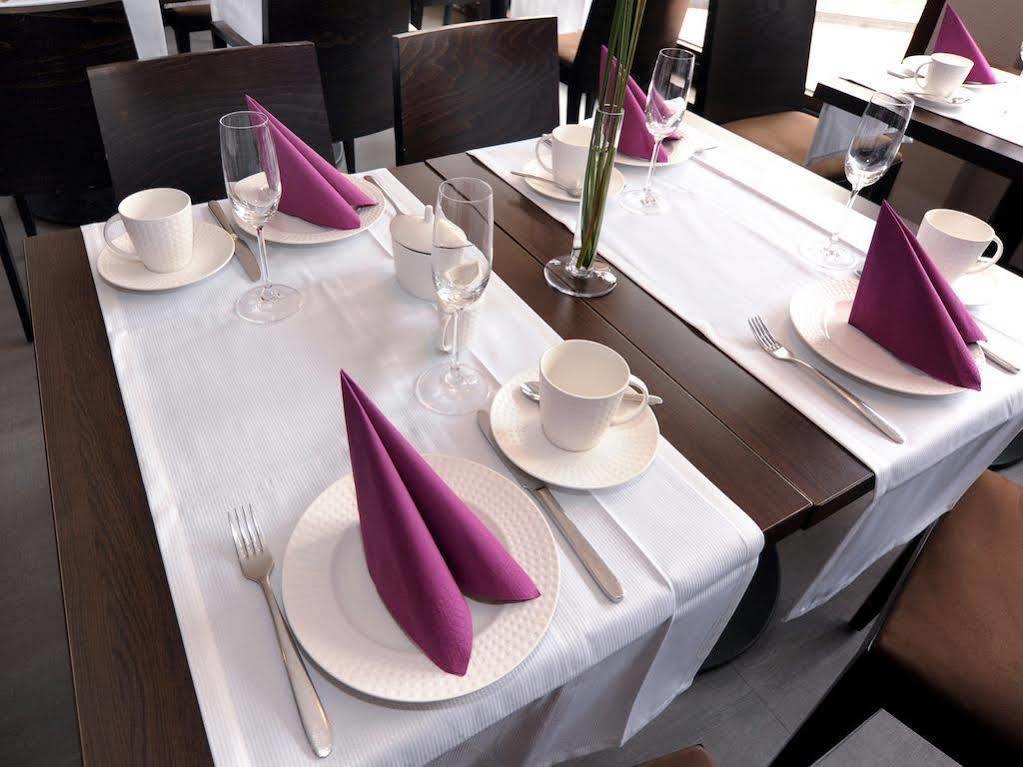 Hotel Schweizer Hof 3*